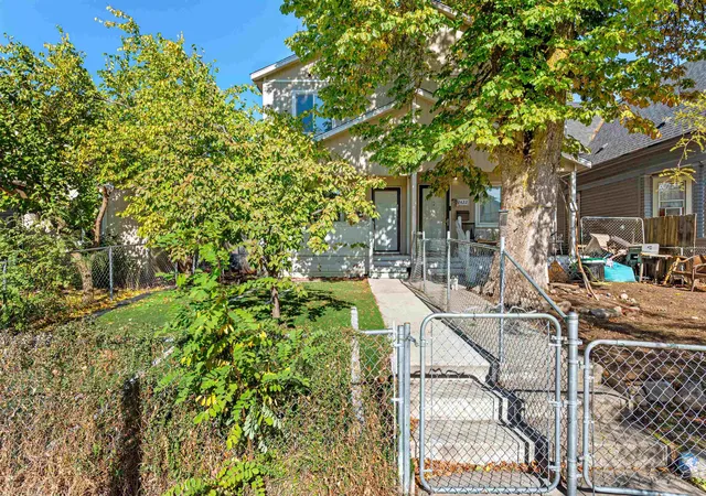 1st image of 2424 W Dean Ave, Spokane, WA 99201 | MLS# 202622745