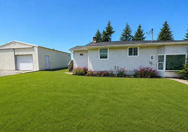 1st image of 105 N Johnson Ave, Fairfield, WA 99012 | MLS# 202622753