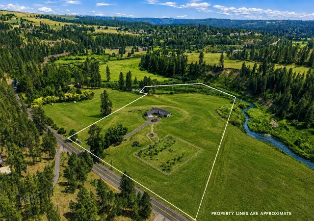 2nd image of 10638 Hangman Valley Rd, Spokane, WA 99224 | MLS# 202622754