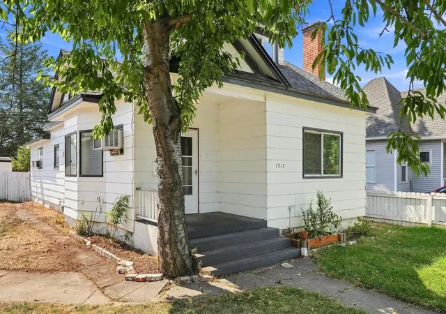 2nd image of 1317 W Dalton Ave, Spokane, WA 99205 | MLS# 202622757