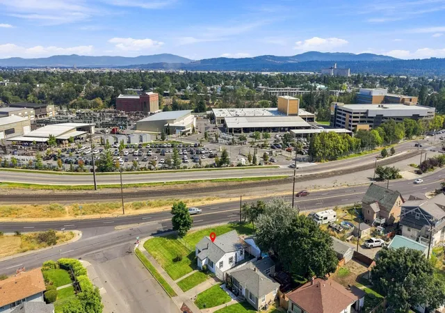 37th image of 1318 E Ermina Ave, Spokane, WA 99207 | MLS# 202622777