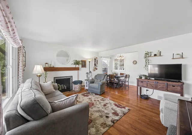 3rd image of 5011 W Hoffman Pl, Spokane, WA 99205 | MLS# 202622787