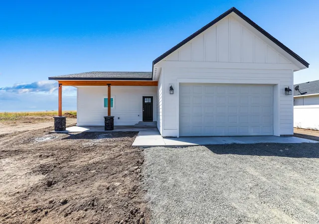 3rd image of 520 E Davisadero St, Reardan, WA 99029 | MLS# 202622793