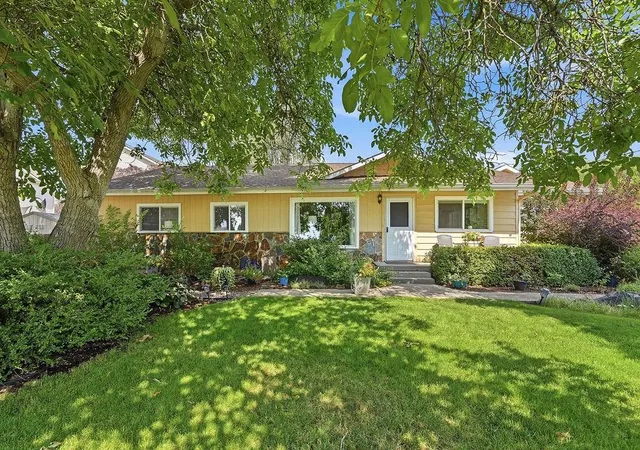 1st image of 1616 W Strong Rd, Spokane, WA 99208 | MLS# 202622813