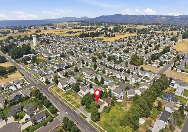 2nd image of 1616 W Strong Rd, Spokane, WA 99208 | MLS# 202622813