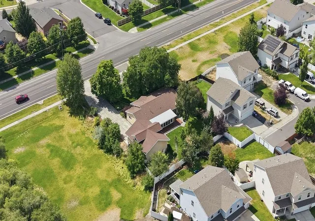 3rd image of 1616 W Strong Rd, Spokane, WA 99208 | MLS# 202622813