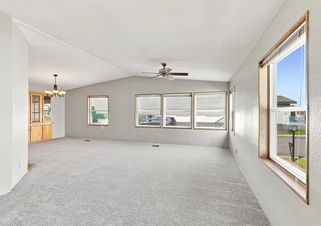 Photo 3 of Manufactured home for sale at 304 S Conklin Rd, Spokane Valley, WA 99037 | MLS# 202622814 | Listing updated on 2026-08-26