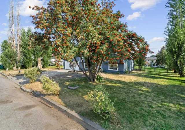 Photo 4 of Single family home for sale at 20710 E Gilbert Rd, Otis Orchards, WA 99027 | MLS# 202622826 | Listing updated on 2026-09-12