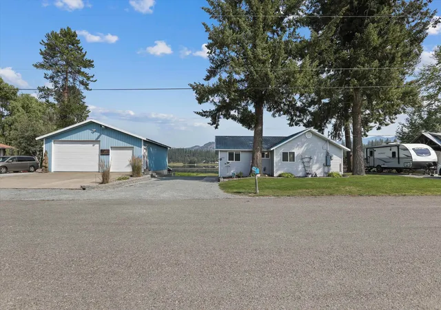 3rd image of 692 Yergens Rd, Newport, WA 99156 | MLS# 202622829