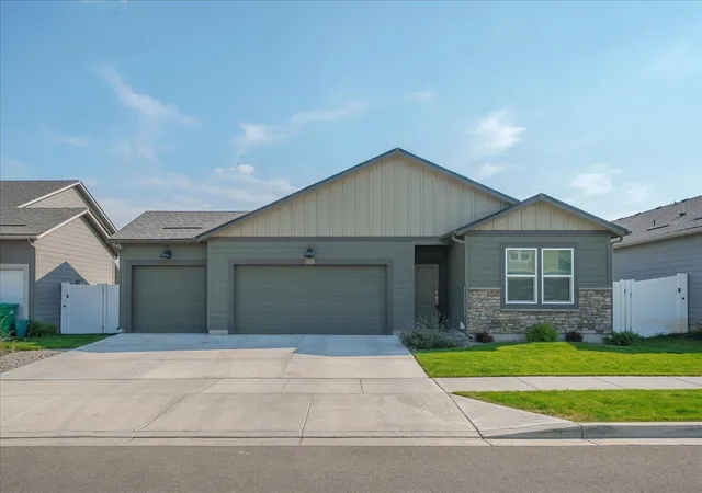 1st image of 8505 W Red Ave, Cheney, WA 99004 | MLS# 202622839