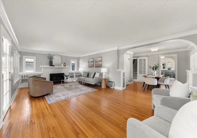 2nd image of 3327 W Glass Ave, Spokane, WA 99205 | MLS# 202622847