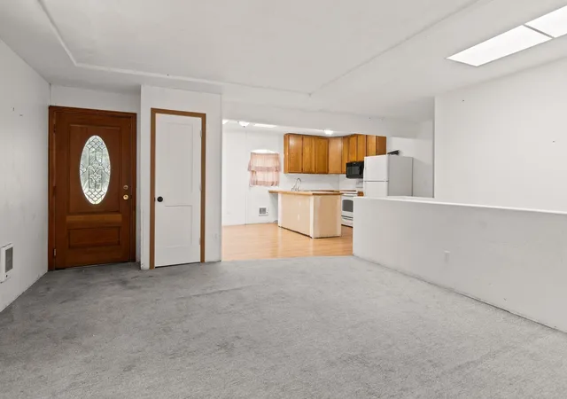5th image of 505 W W Mccoy St St, Oakesdale, WA 99158 | MLS# 202622854