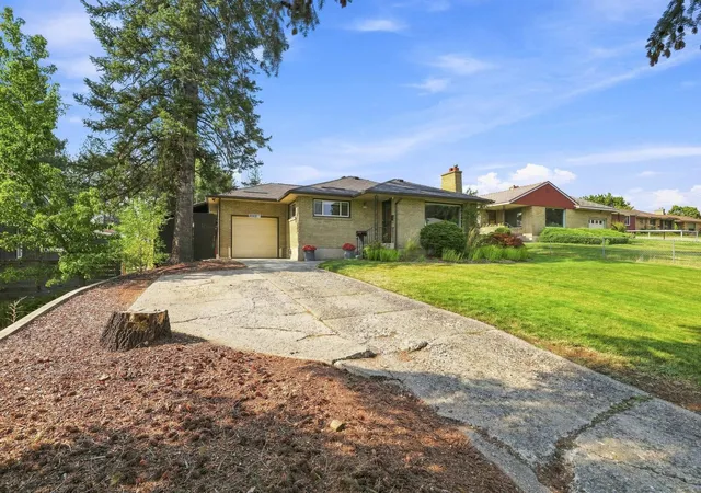 4th image of 3228 W Queen Pl, Spokane, WA 99205 | MLS# 202622855