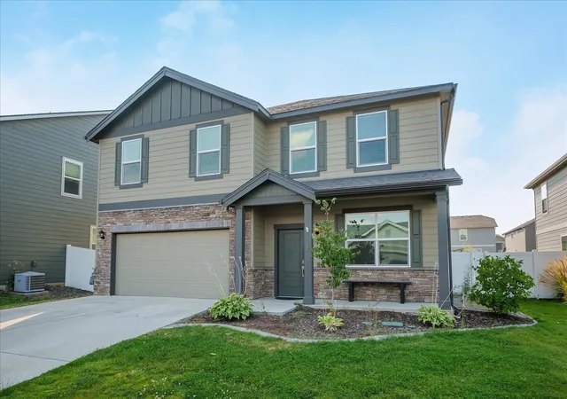 1st image of 8006 S Fruitvale Ln, Cheney, WA 99004 | MLS# 202622862