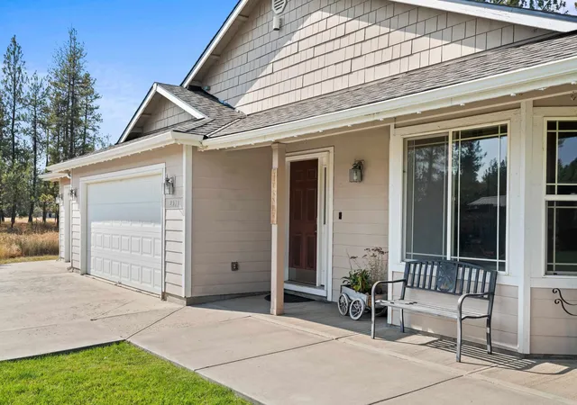 Photo 3 of Single family home for sale at 2010 W Pine Meadow Ln, Cheney, WA 99004 | MLS# 202622870 | Listing updated on 2026-08-27
