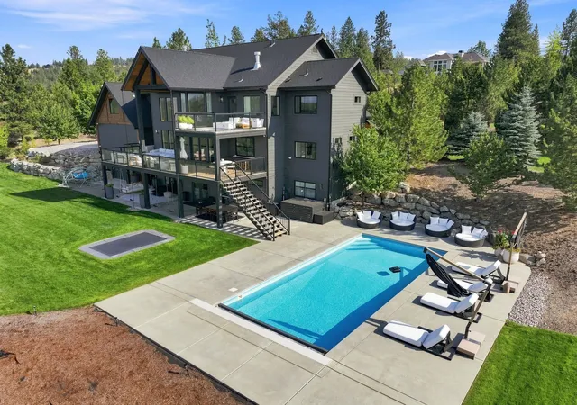 2nd image of 2324 S Park Rd, Spokane, WA 99212 | MLS# 202622872