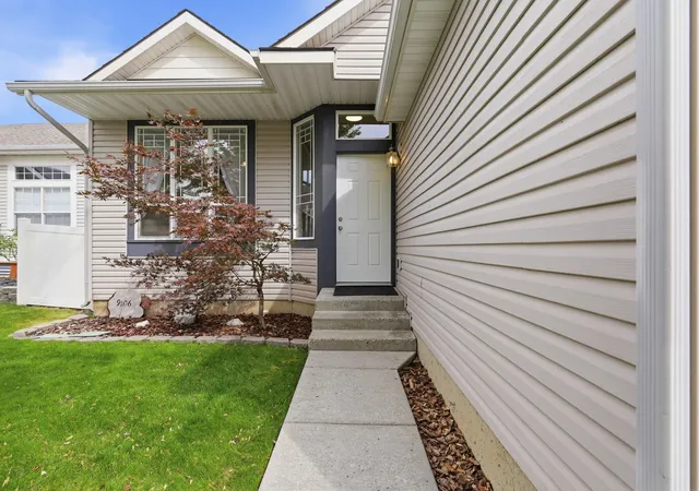 Photo 4 of Single family home for sale at 9106 N Oak St, Spokane, WA 99208 | MLS# 202622876 | Listing updated on 2026-10-09