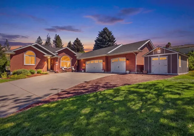 Photo 3 of Sale Pending at 10206 N Comanche Dr, Spokane, WA 99208 | MLS# 202622878 | Listing updated on 2026-10-07