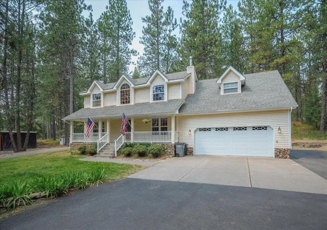 Photo 1 of Single family home for sale at 22817 E Morris Rd, Newman Lake, WA 99025 | MLS# 202622881 | Listing updated on 2026-10-07