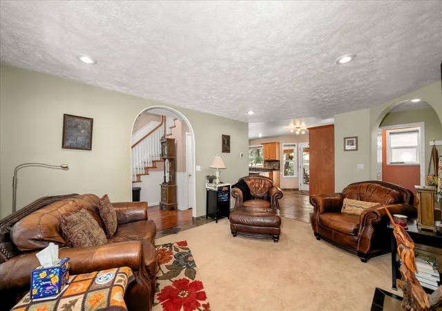 Photo 4 of Single family home for sale at 22817 E Morris Rd, Newman Lake, WA 99025 | MLS# 202622881 | Listing updated on 2026-10-07