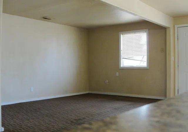 Photo 3 of Single family home for sale at 1804 E Wabash Ave, Spokane, WA 99207 | MLS# 202622899 | Listing updated on 2026-10-09