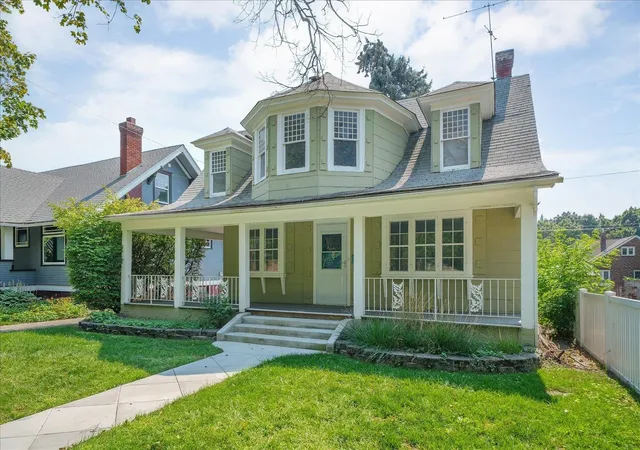 2nd image of 337 W Euclid Ave, Spokane, WA 99205 | MLS# 202622900