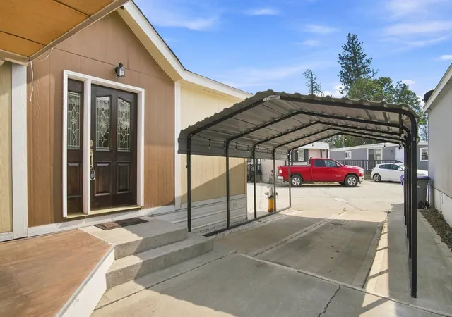 Photo 2 of Manufactured home for sale at 4315 S Cheatham (#9a) Rd, Spokane, WA 99224 | MLS# 202622904 | Listing updated on 2026-09-28