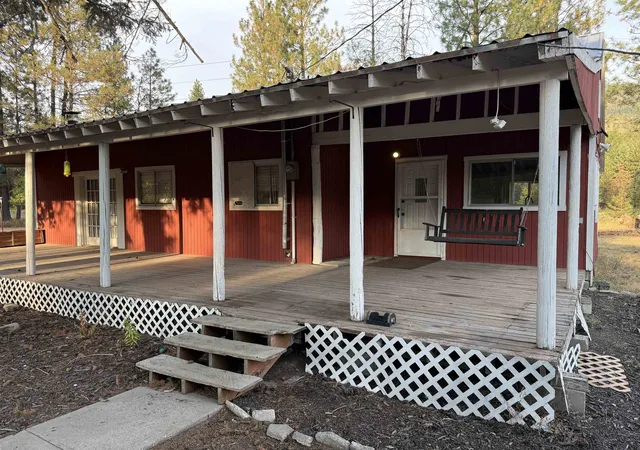 3rd image of 3824 Powers Rd, Loon Lake, WA 99148 | MLS# 202622906