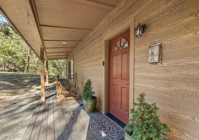 2nd image of 31297 E Dodd Creek Ln, Davenport, WA 99122 | MLS# 202622912