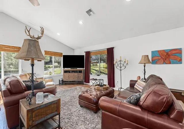 Photo 4 of Sale Pending at 31297 E Dodd Crk Ln, Davenport, WA 99122 | MLS# 202622912 | Listing updated on 2026-09-07