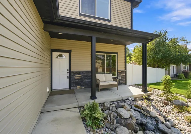 Photo 2 of Single family home for sale at 3821 W Dawn Ave, Spokane, WA 99208 | MLS# 202622917 | Listing updated on 2026-08-27