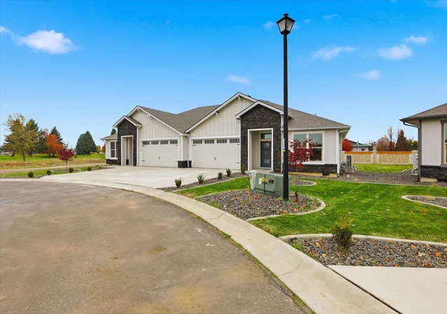 2nd image of 1109   20 N Country Club Dr, Deer Park, WA 99006 | MLS# 202622919