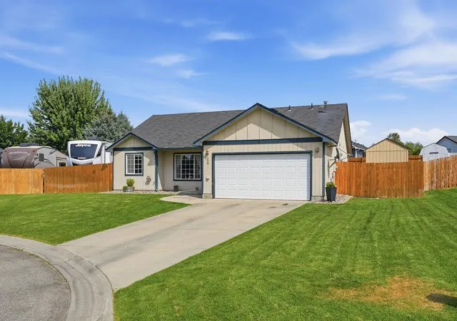image of 208 N Armstrong Ct, Deer Park, WA 99006 | MLS# 202622921