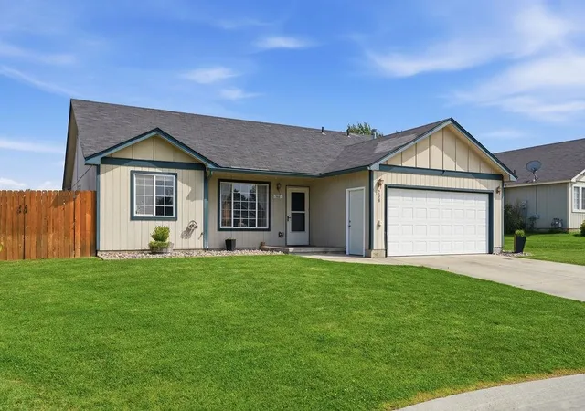 image of 208 N Armstrong Ct, Deer Park, WA 99006 | MLS# 202622921