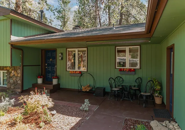 Photo 3 of Single family home for sale at 4619 S Raymond Rd, Spokane Valley, WA 99206 | MLS# 202622924 | Listing updated on 2026-09-16