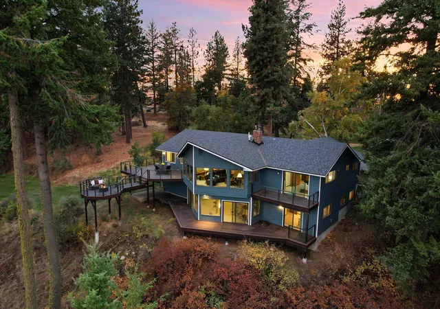 1st image of 5105 S Park Ln, Spokane, WA 99223 | MLS# 202622931