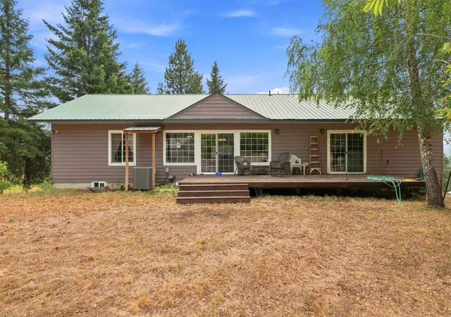 1st image of 9722 Scotia Rd, Newport, WA 99156 | MLS# 202622938