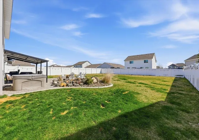 20th image of 8802 N Cannon St, Spokane, WA 99208 | MLS# 202622940
