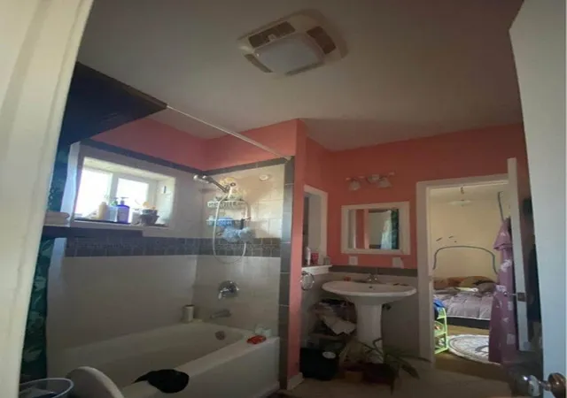 Photo 3 of Single family home for sale at 1317 S Pittsburg St, Spokane, WA 99202 | MLS# 202622943 | Listing updated on 2026-08-28