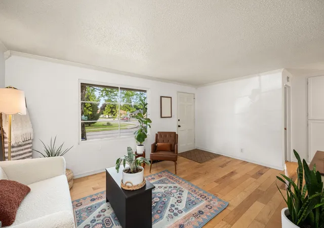 5th image of 6020 N Douglas Dr, Spokane, WA 99205 | MLS# 202622944