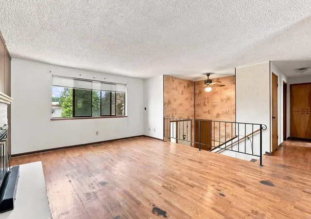3rd image of 631 S Jefferson St, Medical Lake, WA 99022 | MLS# 202622947