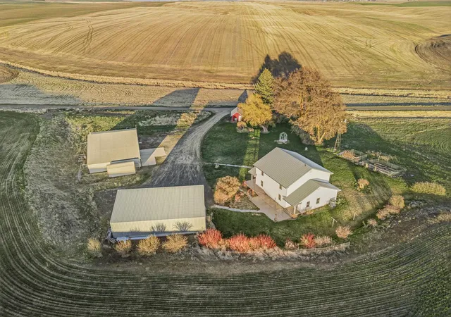 Photo 3 of Single family home for sale at 28805 Schumer Road North Rd, Reardan, WA 99029 | MLS# 202622948 | Listing updated on 2026-10-01