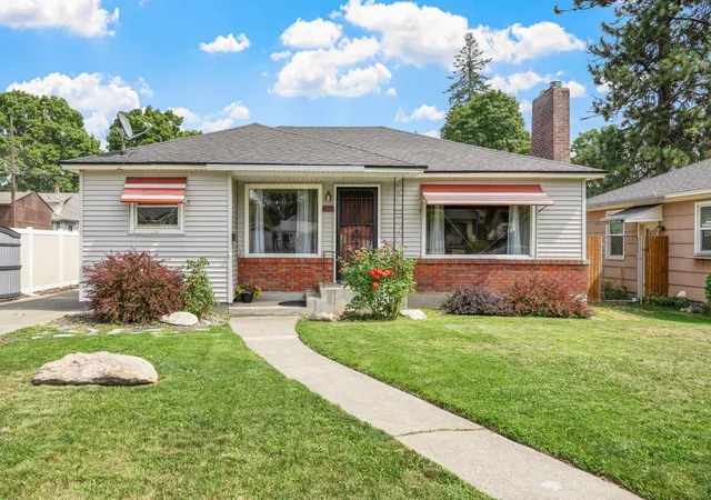 Photo 3 of Single family home for sale at 4012 N Calispel St, Spokane, WA 99205 | MLS# 202622955 | Listing updated on 2026-09-12