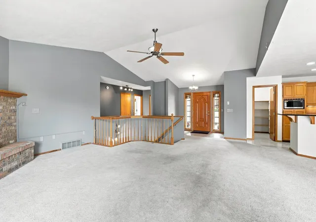 Photo 4 of Sale Pending at 1727 S Stanley Ln, Spokane Valley, WA 99212 | MLS# 202622956 | Listing updated on 2026-09-29
