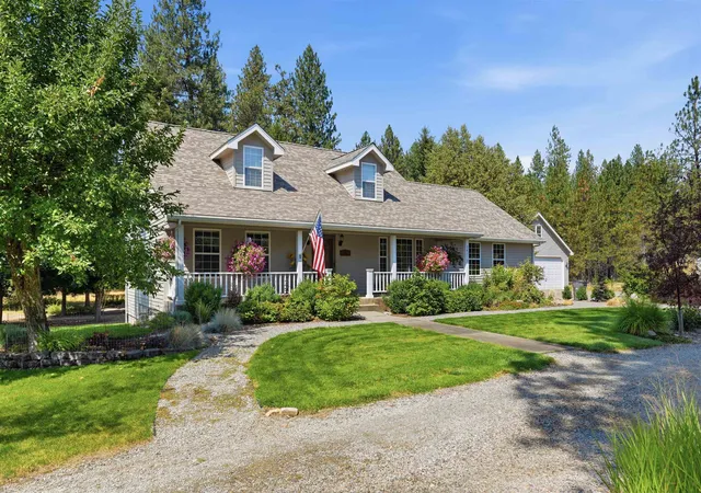 2nd image of 28013 N Bear Lake Rd, Chattaroy, WA 99003 | MLS# 202622957