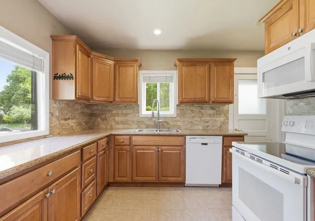 3rd image of 622 E 27Th Ave, Spokane, WA 99203 | MLS# 202622960