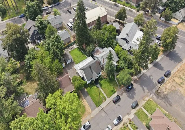 46th image of 622 E 27th Ave, Spokane, WA 99203 | MLS# 202622960