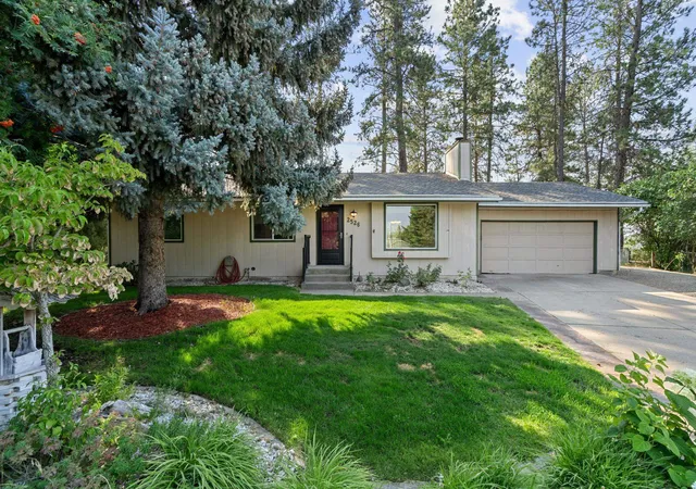 2nd image of 2526 E Nicklaus Pl, Spokane, WA 99223 | MLS# 202622962