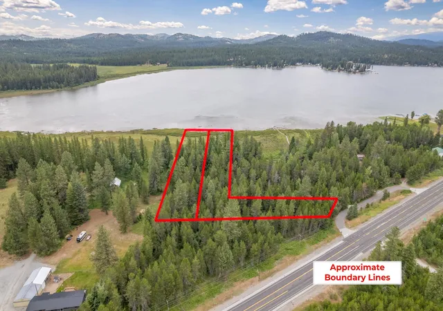 2nd image of 15 Lakeside Dr, Newport, WA 99156 | MLS# 202622969