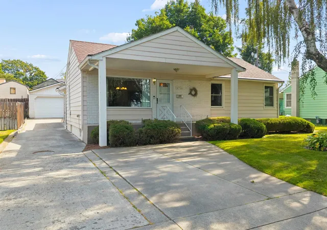 2nd image of 5726 N C St, Spokane, WA 99205 | MLS# 202622975